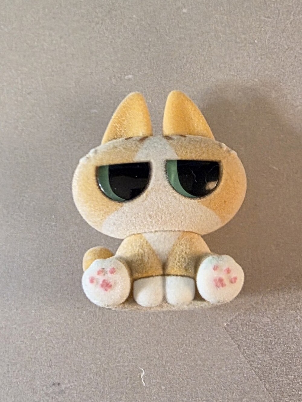 Flocked Beemai Cat Bean